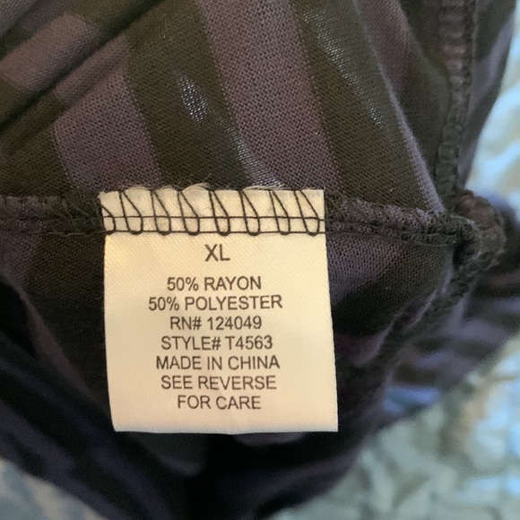 De Colores Top❄️ - Picture 5 of 5